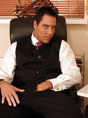Marcello is studying at home and then has a sneaky wank