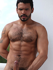 Hairy hunk Jean Franko and Jessie Colter anal and oral coupling