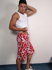 Str8 boy Arsen jackoff his fat euro dick