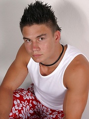 Str8 boy Arsen jackoff his fat euro dick