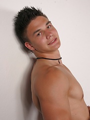 Str8 boy Arsen jackoff his fat euro dick