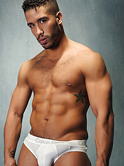 Trey Turner submits his ass to sex addict Topher DiMaggio
