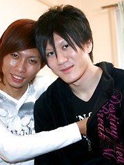 Asian boy Tsuyoshi sucks on Ryo, then they switch