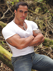 Samuel Vieira, latin bodybuilder