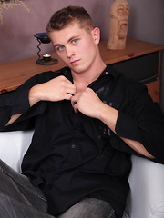 Blue eyed euro stud