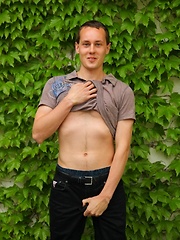 Gorgeous Tim Sitwell busts a nut outdoors.