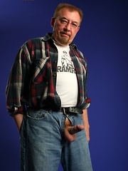 Friendly daddy bear Bill Hagen loves to be on top of any sexy young man