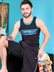 Josh Long brunette short hair younker