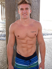 Beefy gay jock Jacob