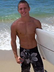 Sexy and tanned surfer boy Noel