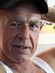 This sexy silver Daddy loves to fuck